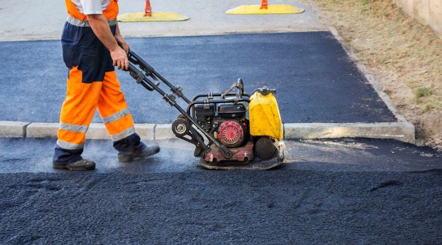 Professional roofing contractor services in Anderson